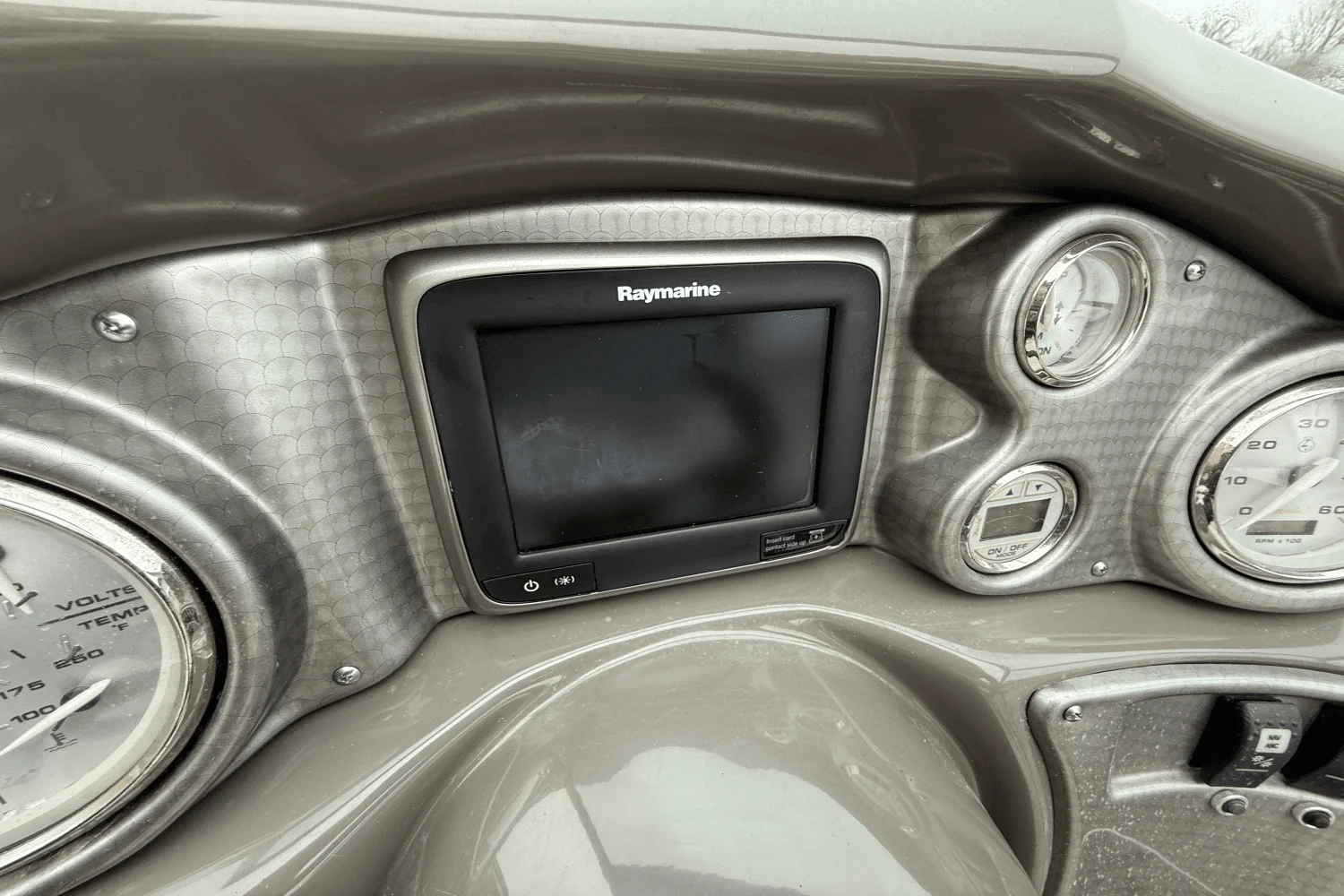 2015 Rinker CAPTIVA 276BR Image Thumbnail #23