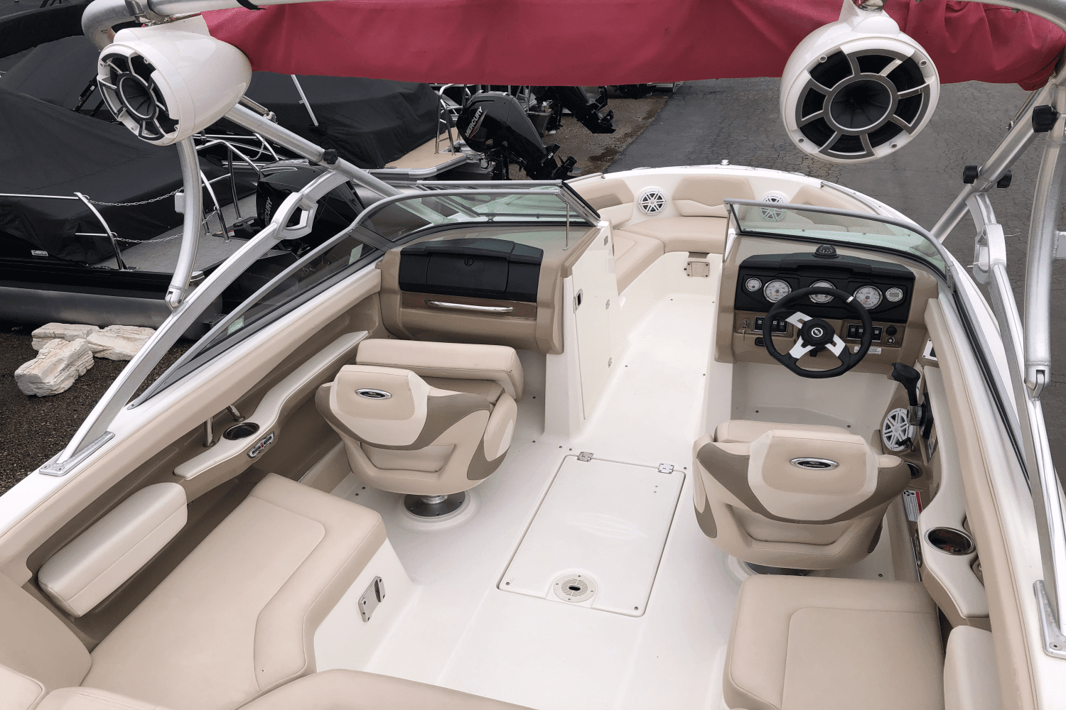 2011 Chaparral 226 SSI Image Thumbnail #7