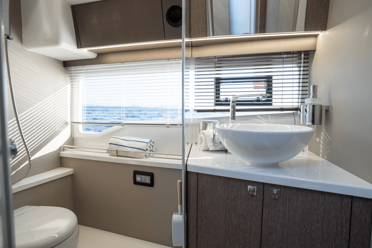 2021 Galeon 410 HTC Image Thumbnail #40