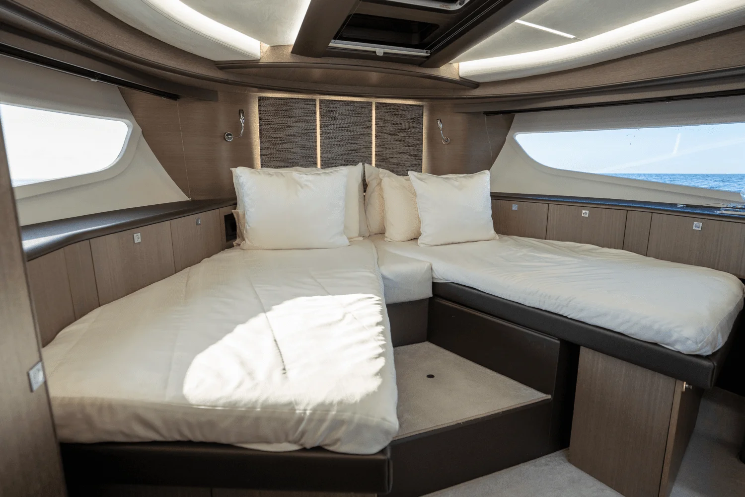 2021 Galeon 410 HTC Image Thumbnail #36
