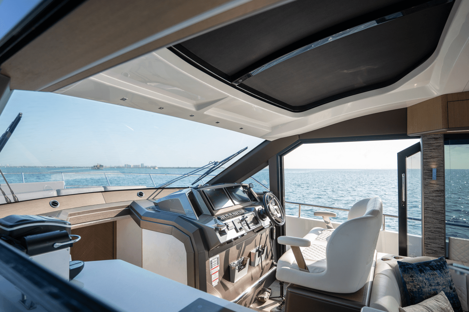 2021 Galeon 410 HTC Image Thumbnail #29