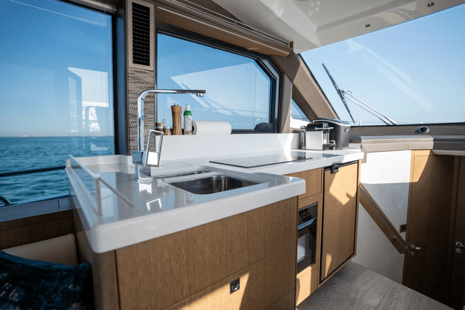 2021 Galeon 410 HTC Image Thumbnail #25