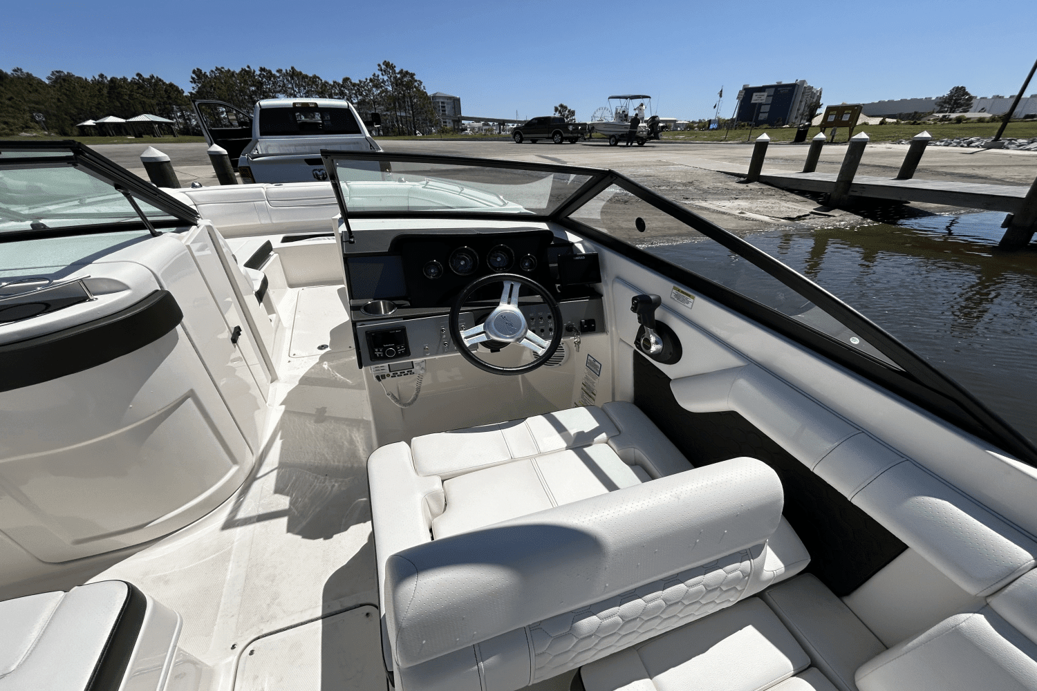 2018 Sea Ray 270 SD-OB Image Thumbnail #20