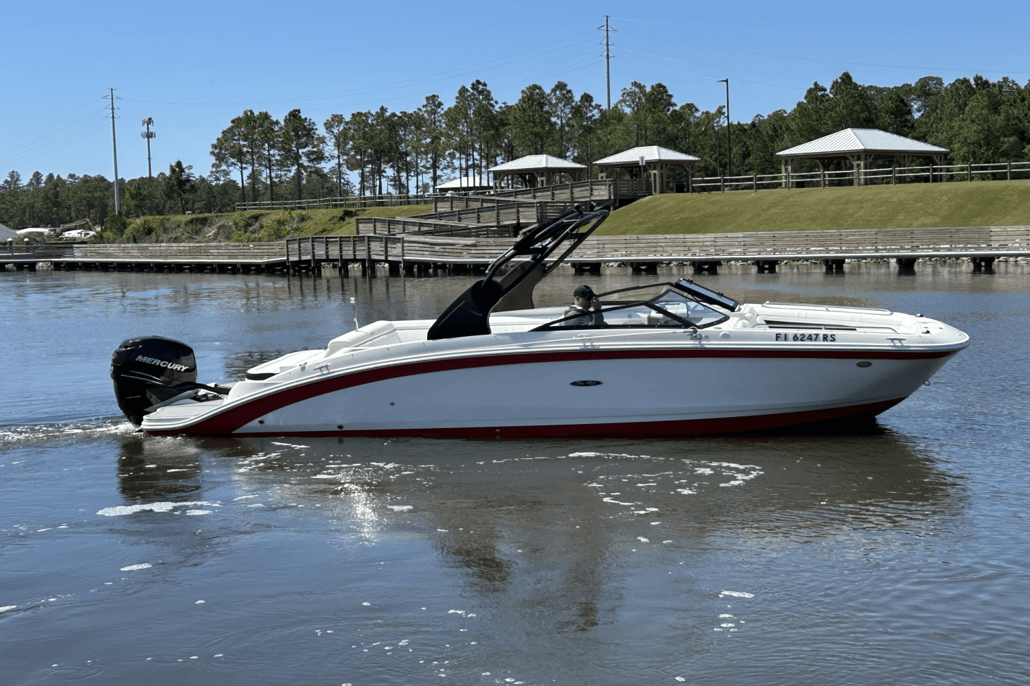 2018 Sea Ray 270 SD-OB Image Thumbnail #6