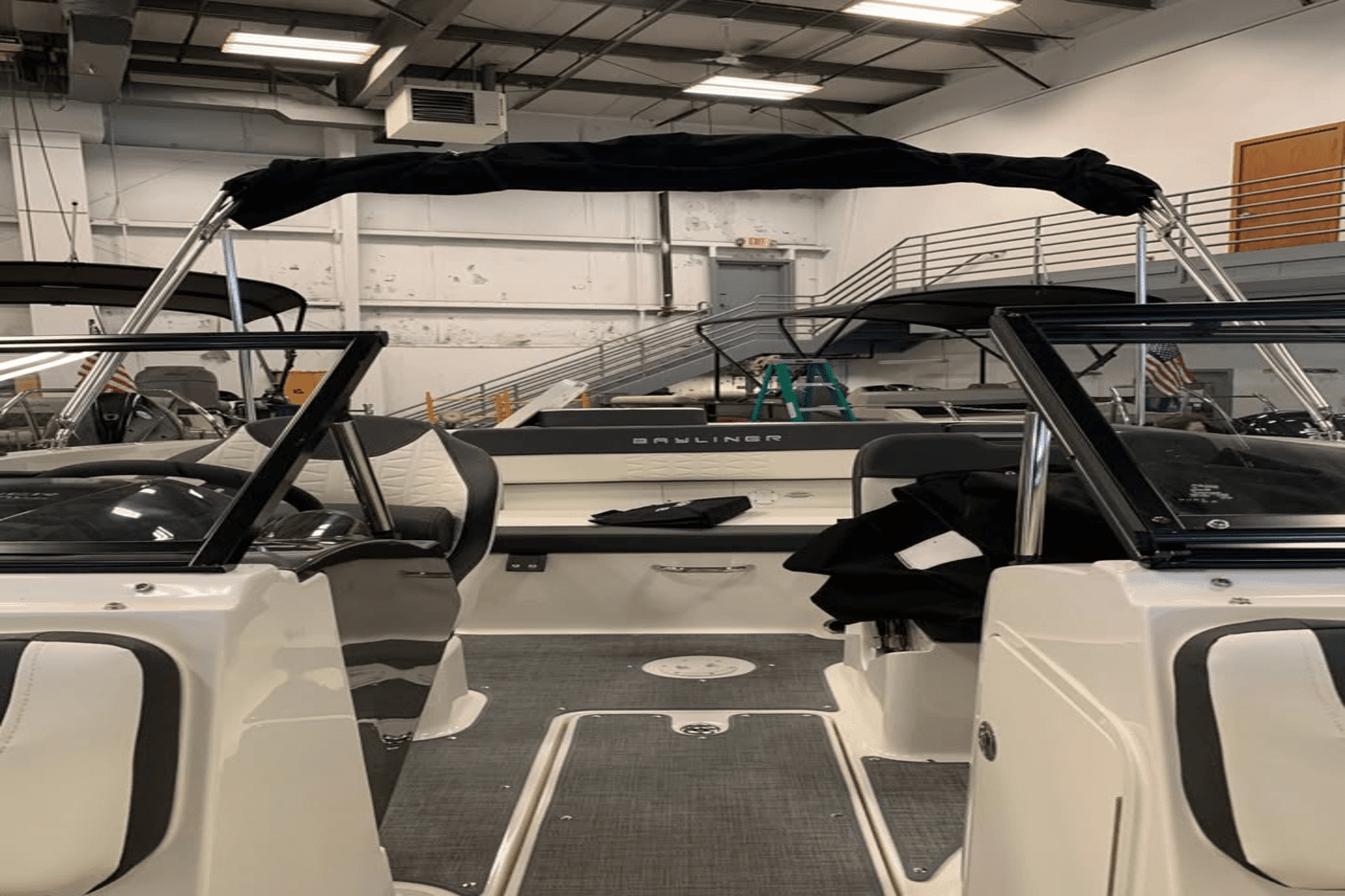 2021 Bayliner VR5 Bowrider I/O Image Thumbnail #14