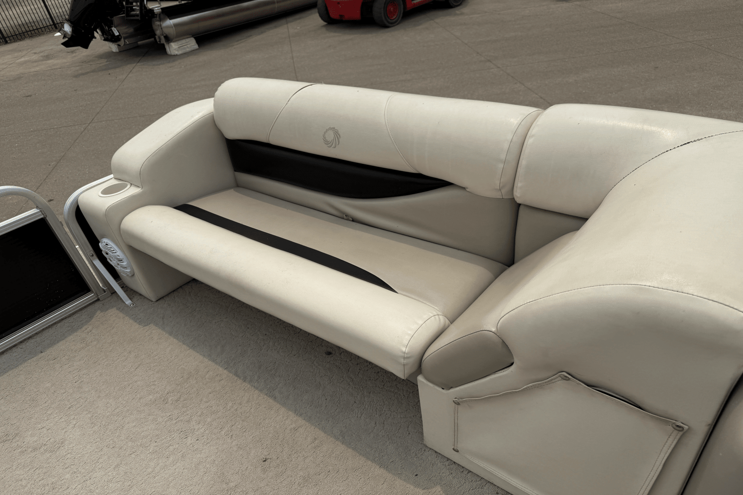 2010 Lowe SS210 Image Thumbnail #6