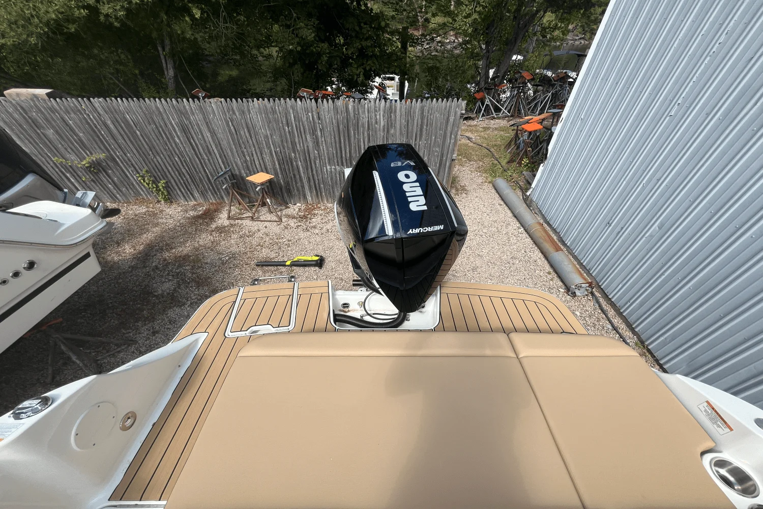 2026 Sea Ray SDX 230 Outboard Image Thumbnail #3