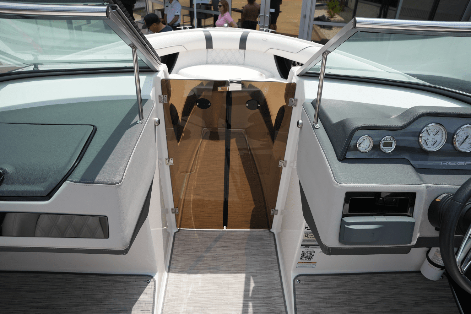 2019 Regal 2300 Image Thumbnail #18
