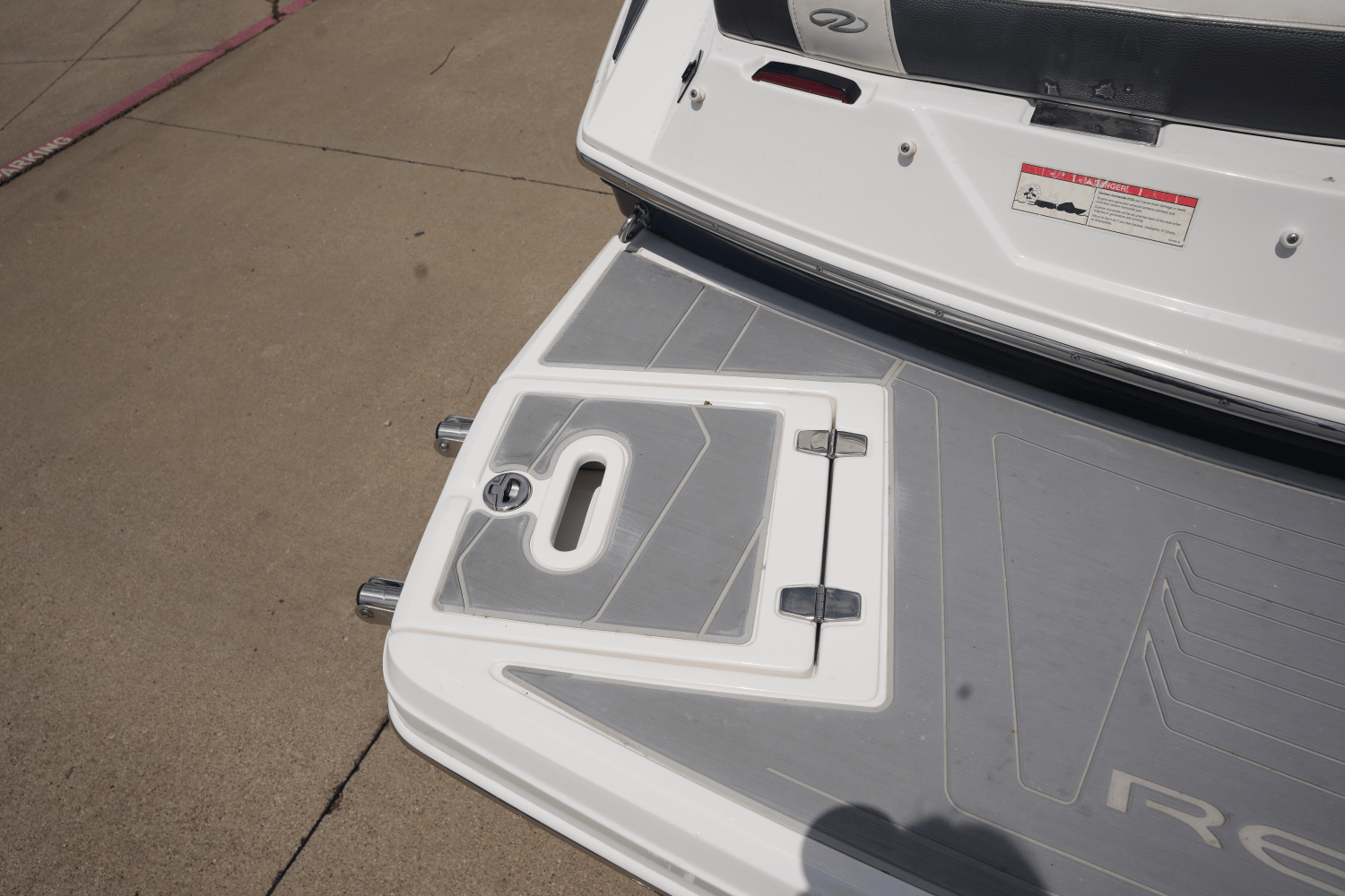 2019 Regal 2300 Image Thumbnail #4