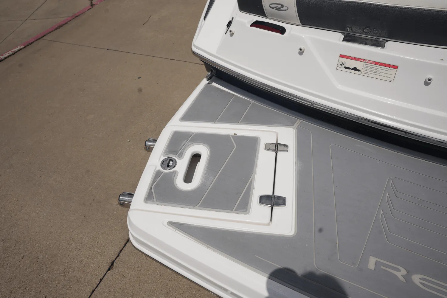 2019 Regal 2300 Image Thumbnail #4