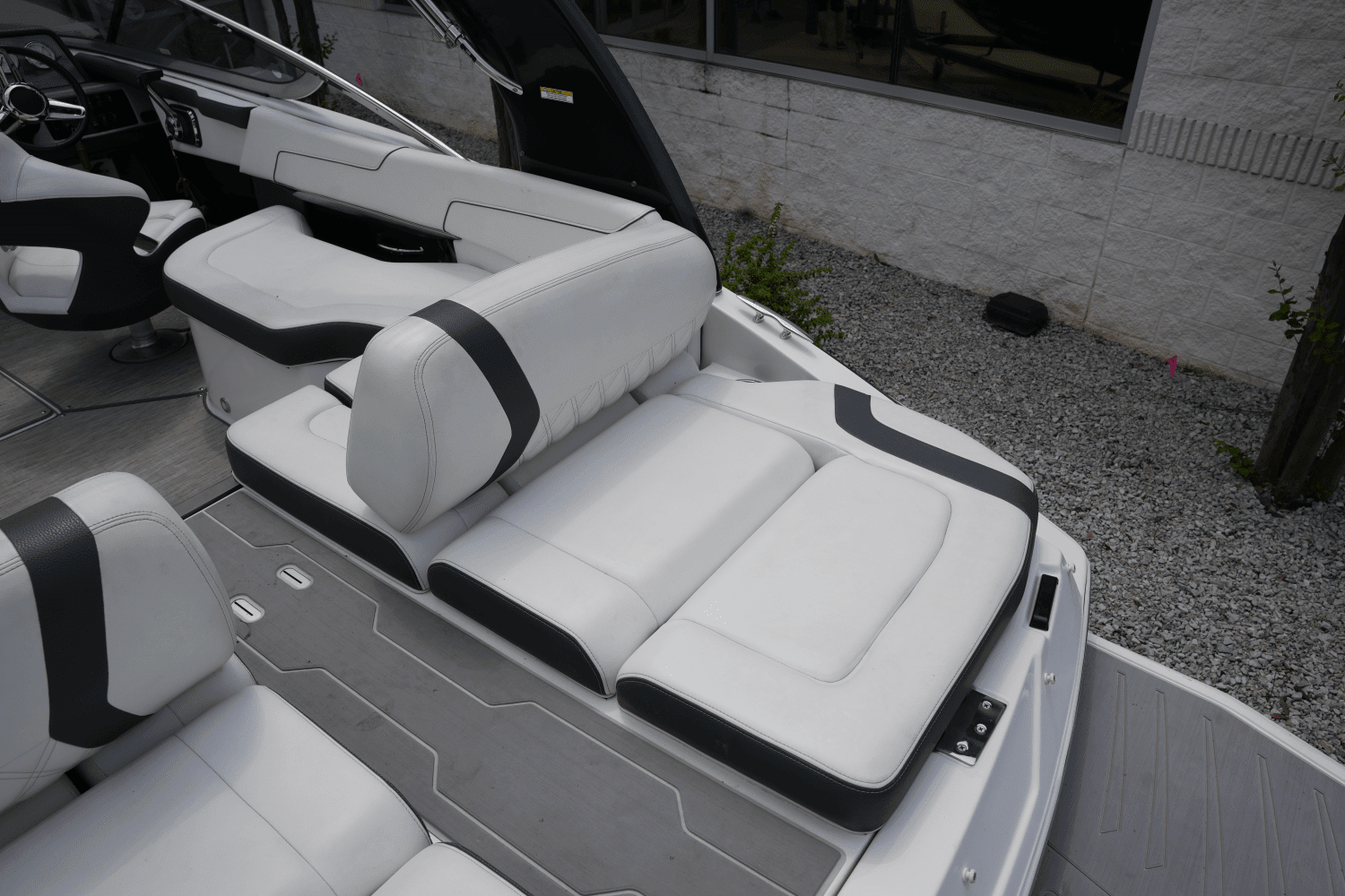 2019 Regal 2300 Image Thumbnail #7