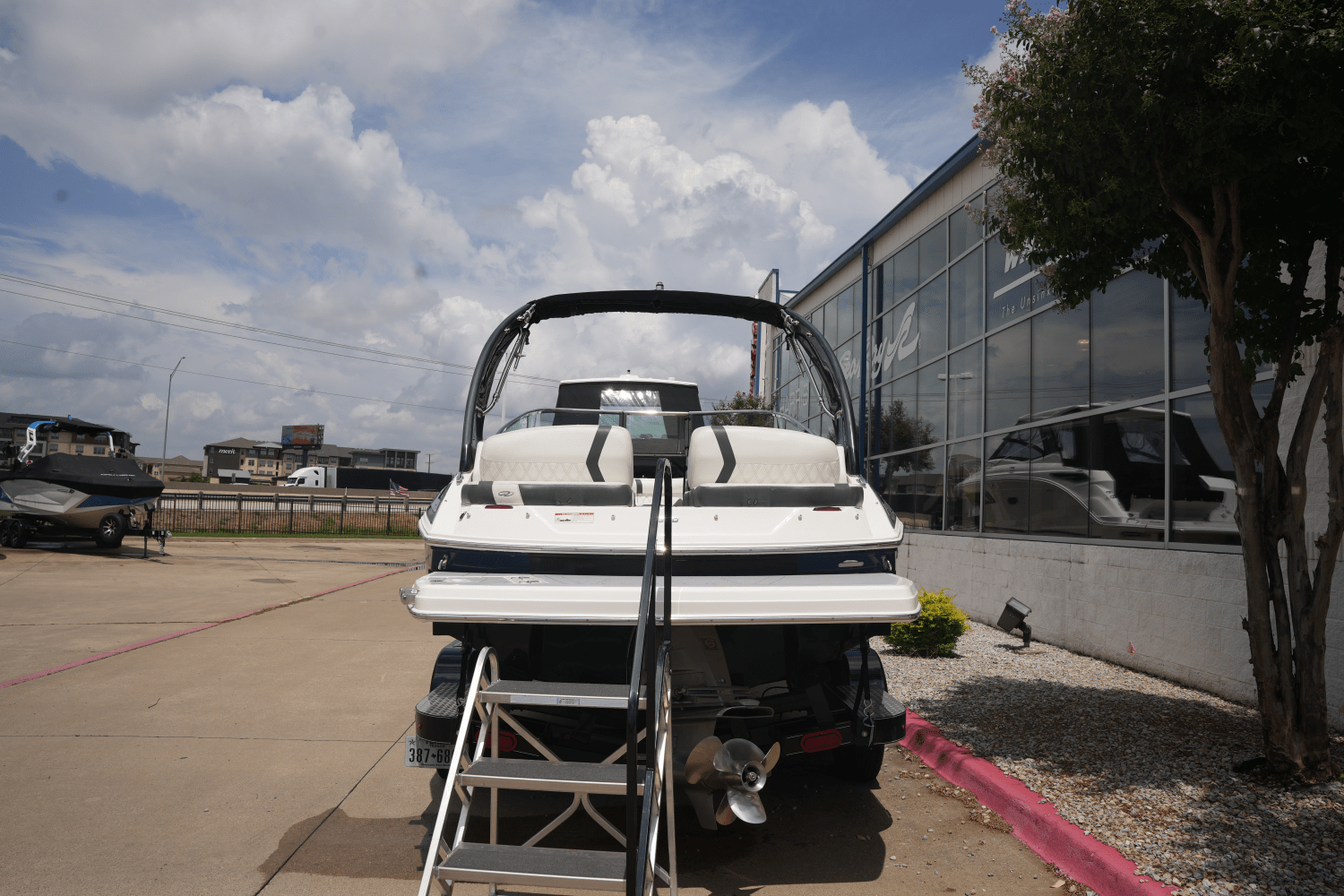 2019 Regal 2300 Image Thumbnail #3