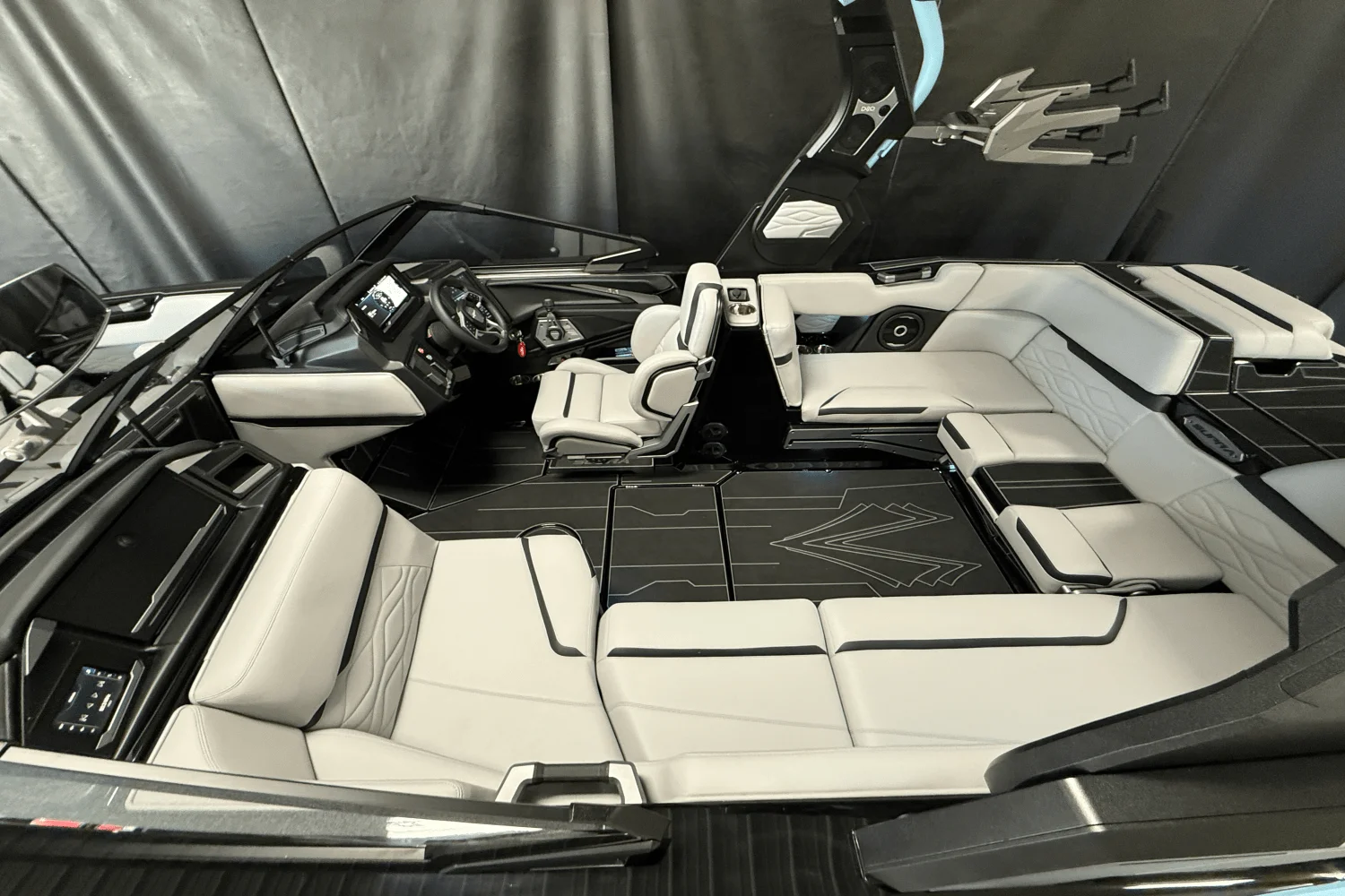 2025 Supra SA Image Thumbnail #9