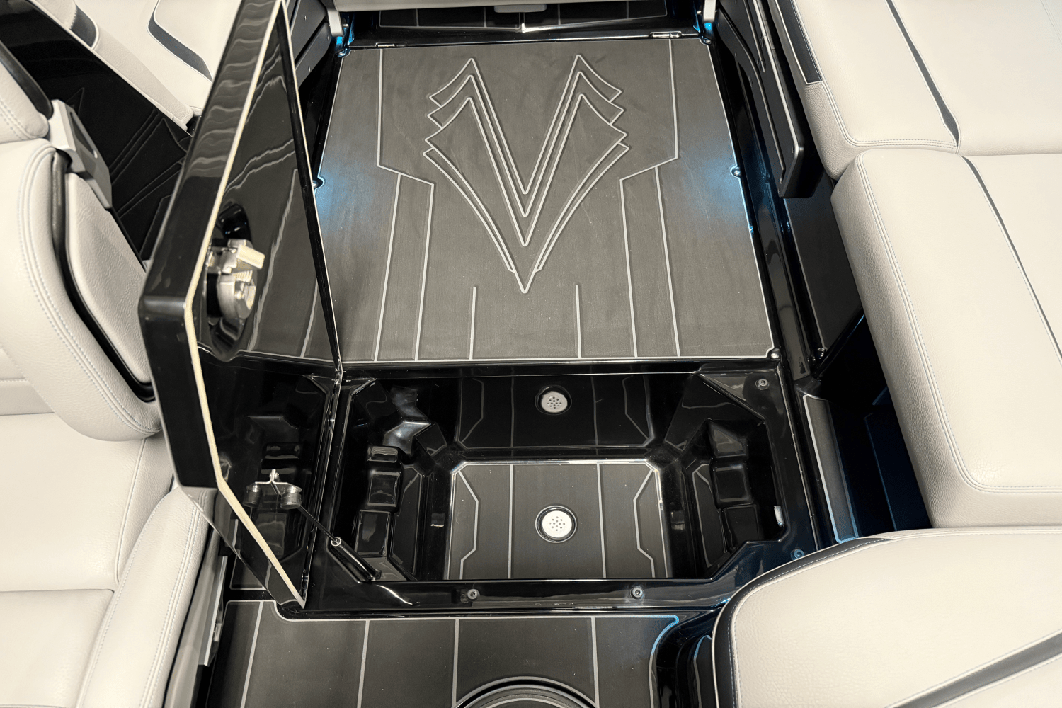 2025 Supra SA Image Thumbnail #69