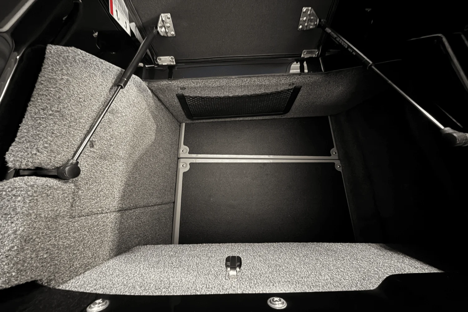 2025 Supra SA Image Thumbnail #31