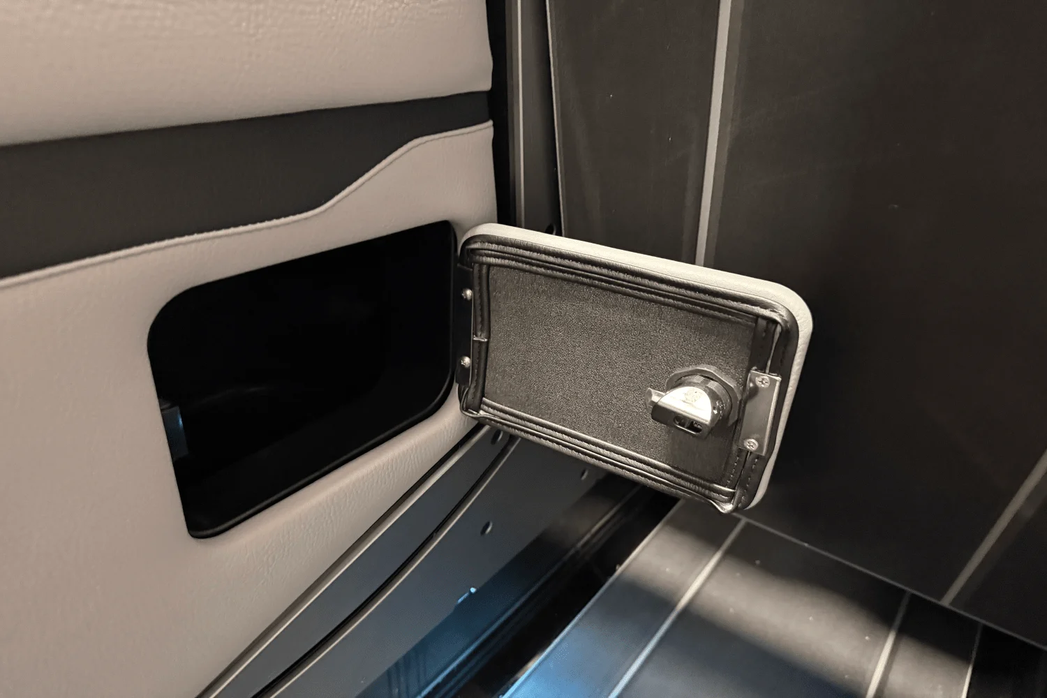 2025 Supra SA Image Thumbnail #67