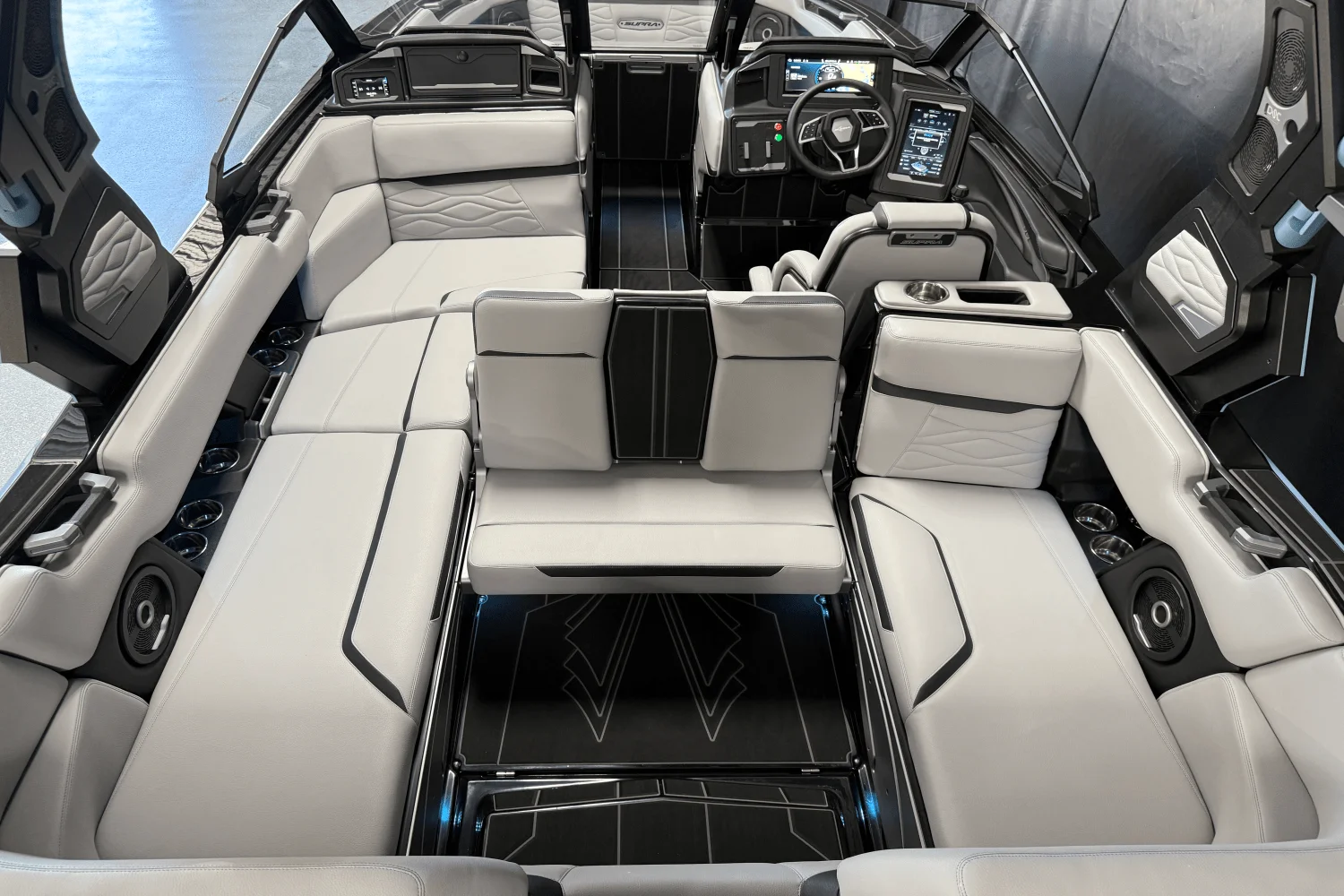 2025 Supra SA Image Thumbnail #37