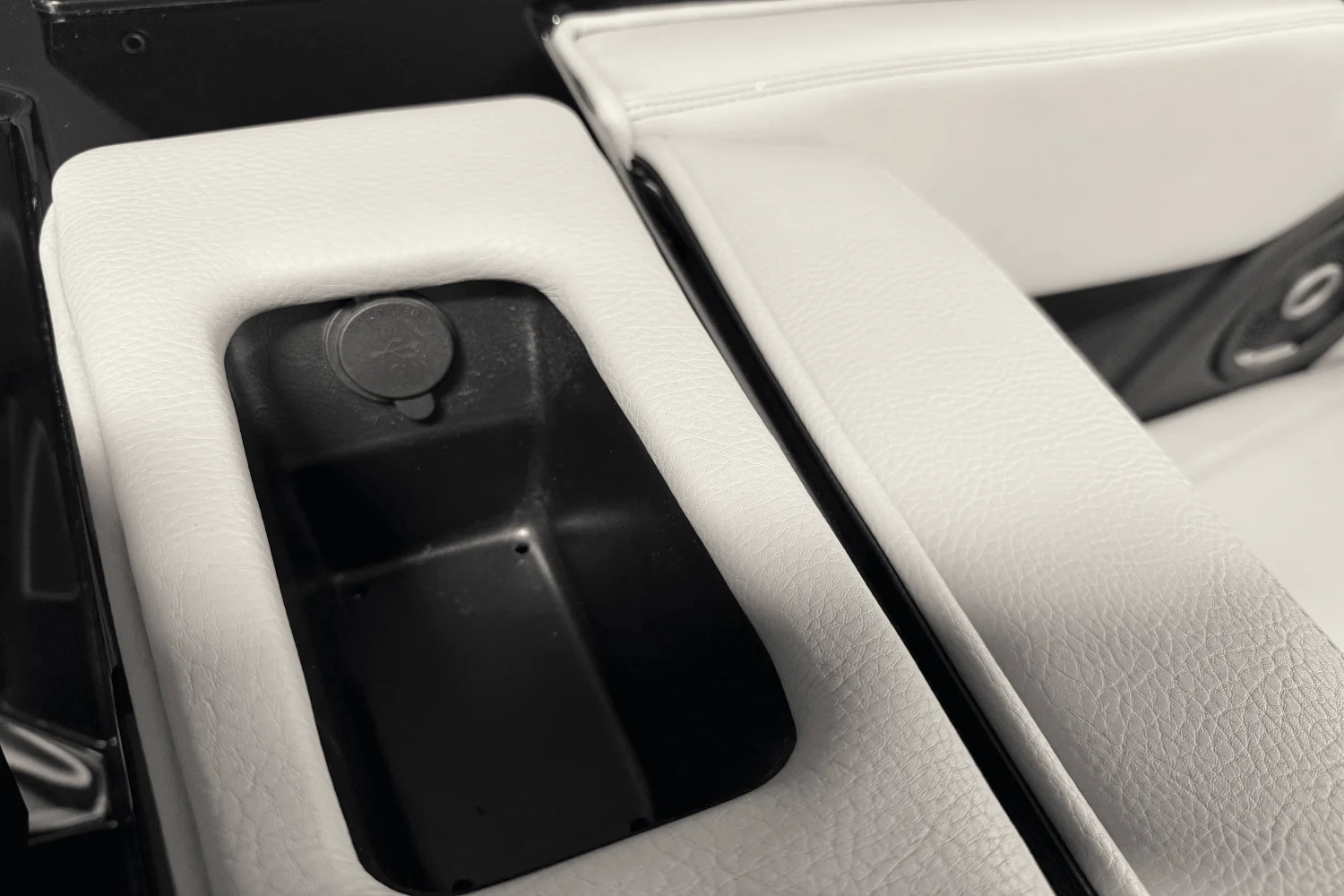 2025 Supra SA Image Thumbnail #44