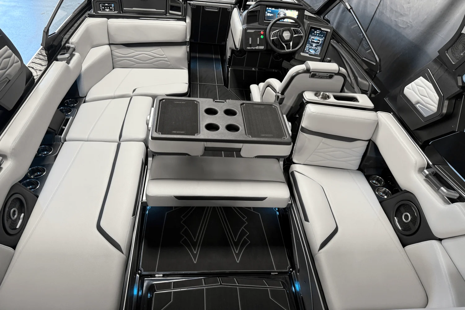 2025 Supra SA Image Thumbnail #38