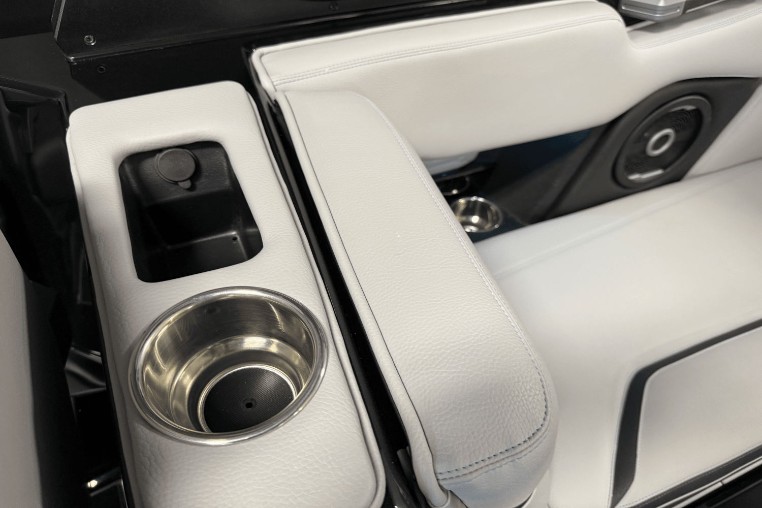 2025 Supra SA Image Thumbnail #43