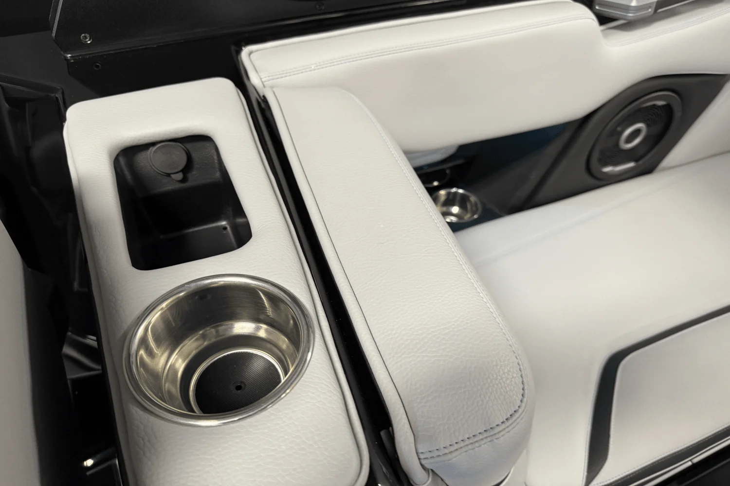 2025 Supra SA Image Thumbnail #43