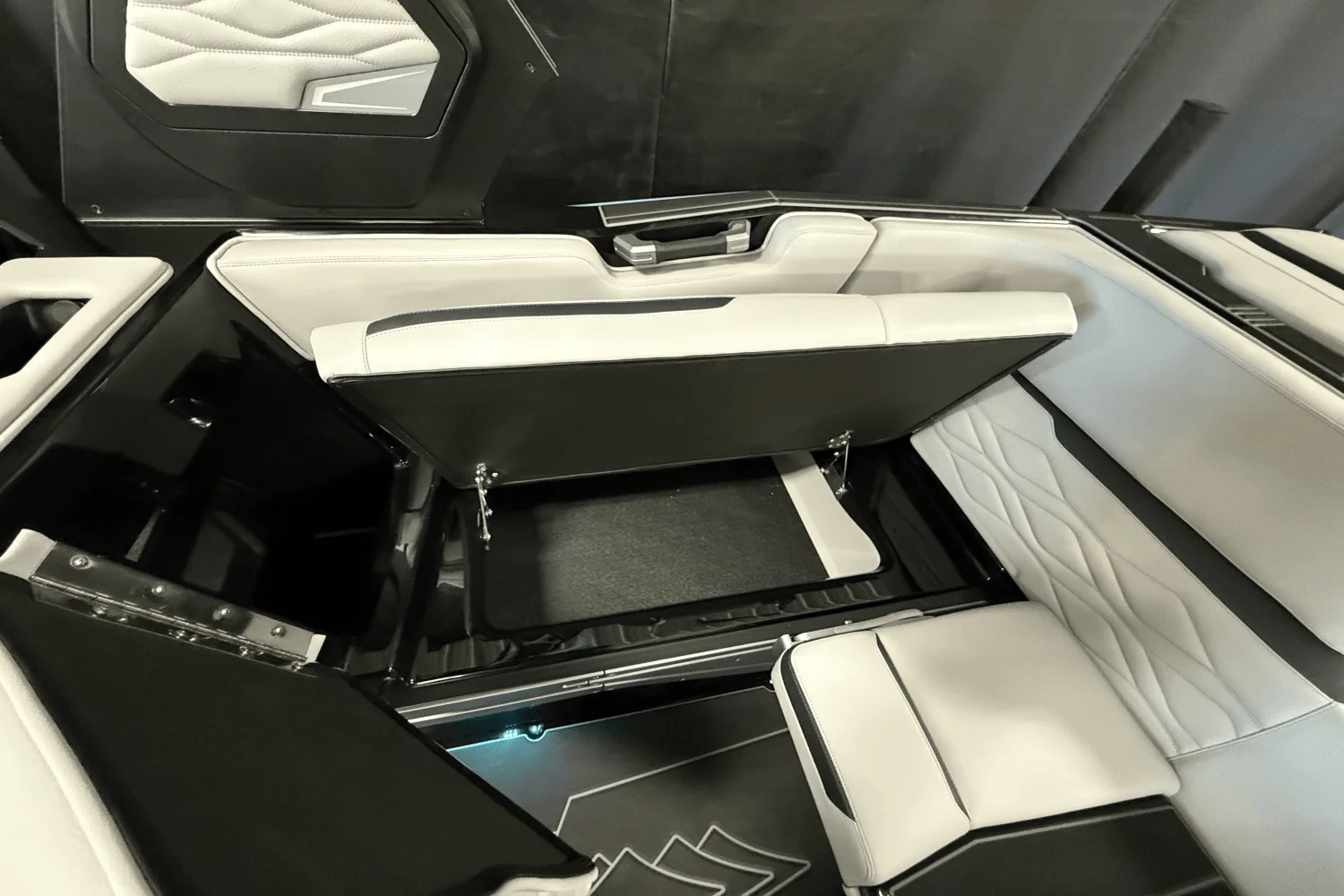 2025 Supra SA Image Thumbnail #46