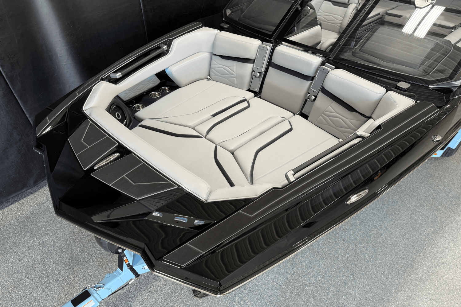 2025 Supra SA Image Thumbnail #7