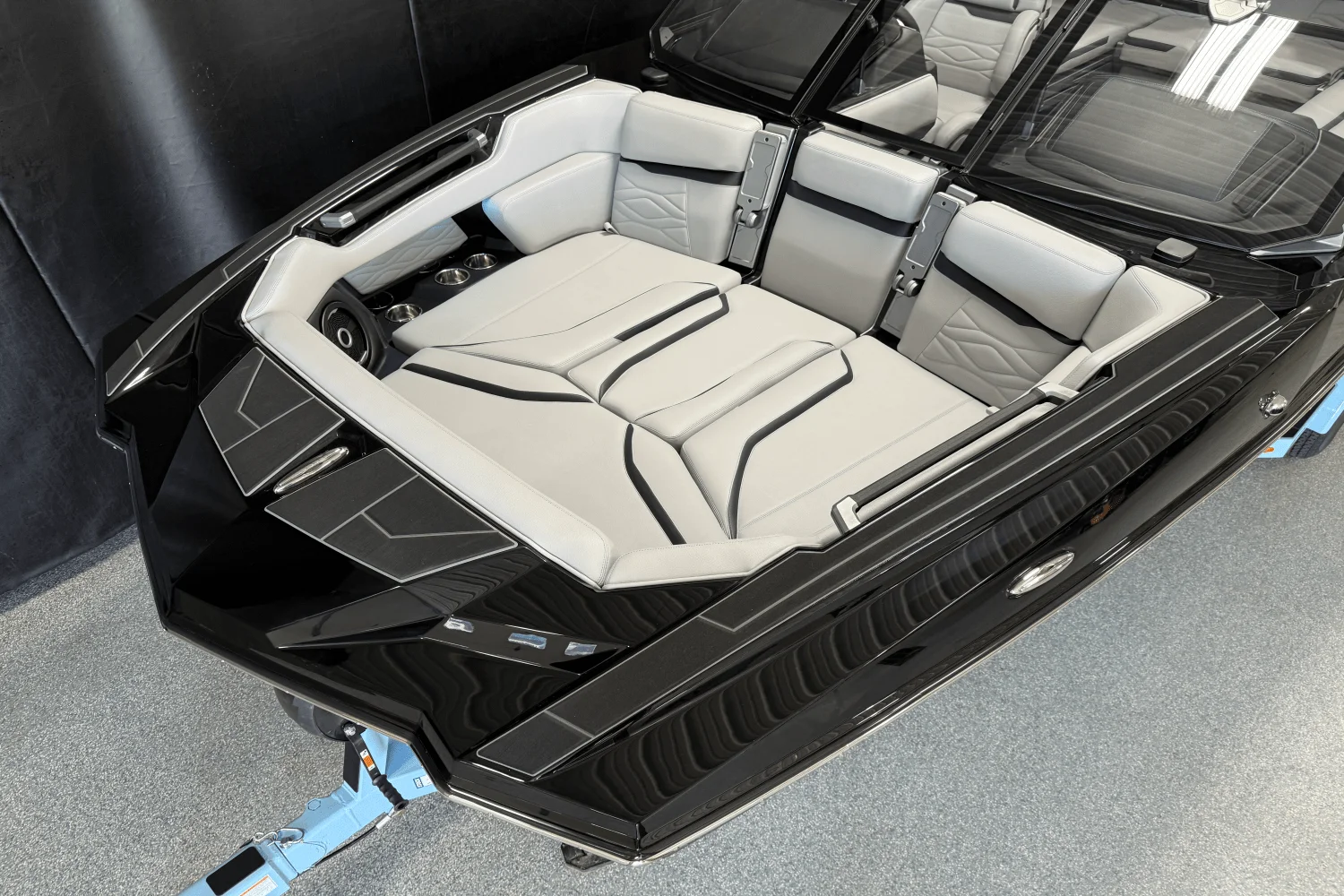 2025 Supra SA Image Thumbnail #7