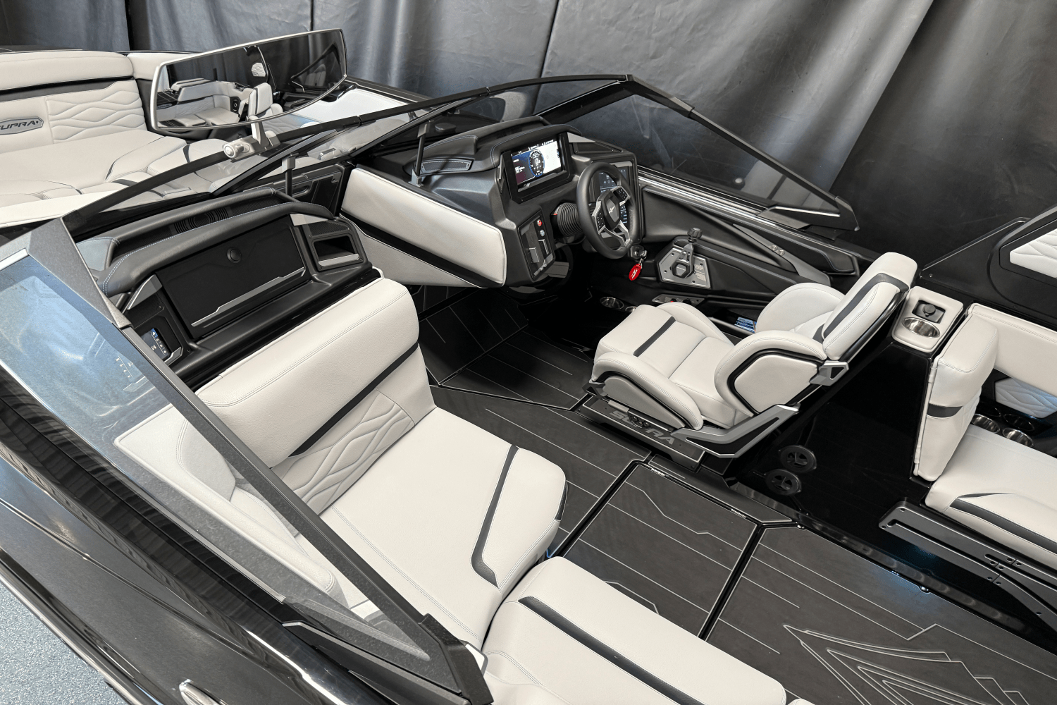 2025 Supra SA Image Thumbnail #8