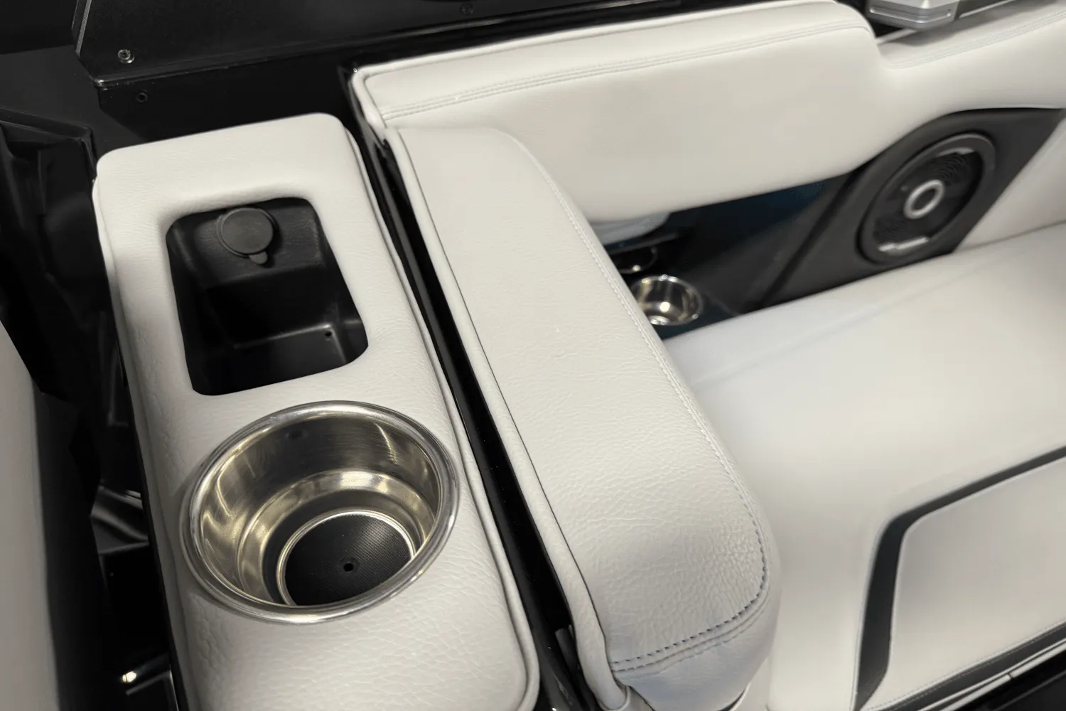 2025 Supra SA Image Thumbnail #43