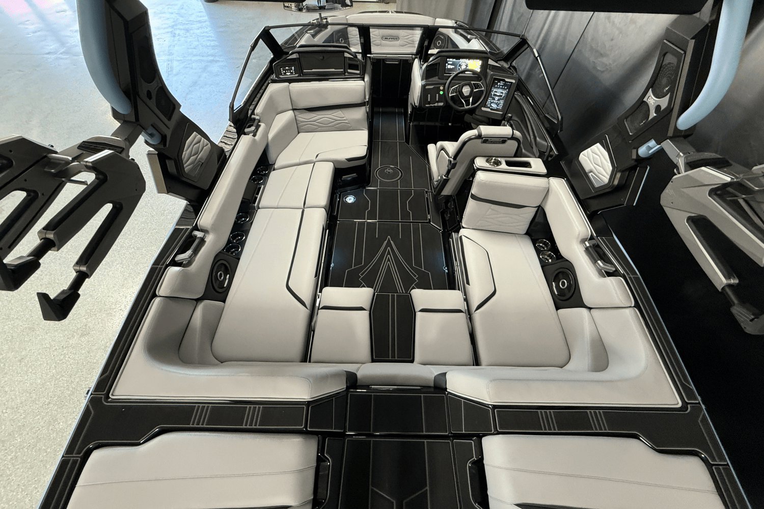 2025 Supra SA Image Thumbnail #36