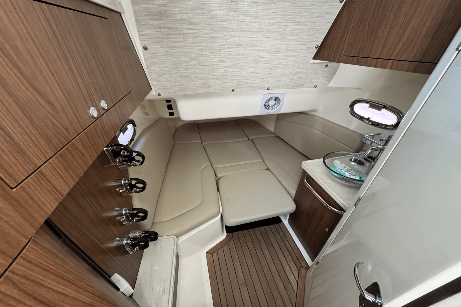 2021 Boston Whaler 380 Outrage Image Thumbnail #37