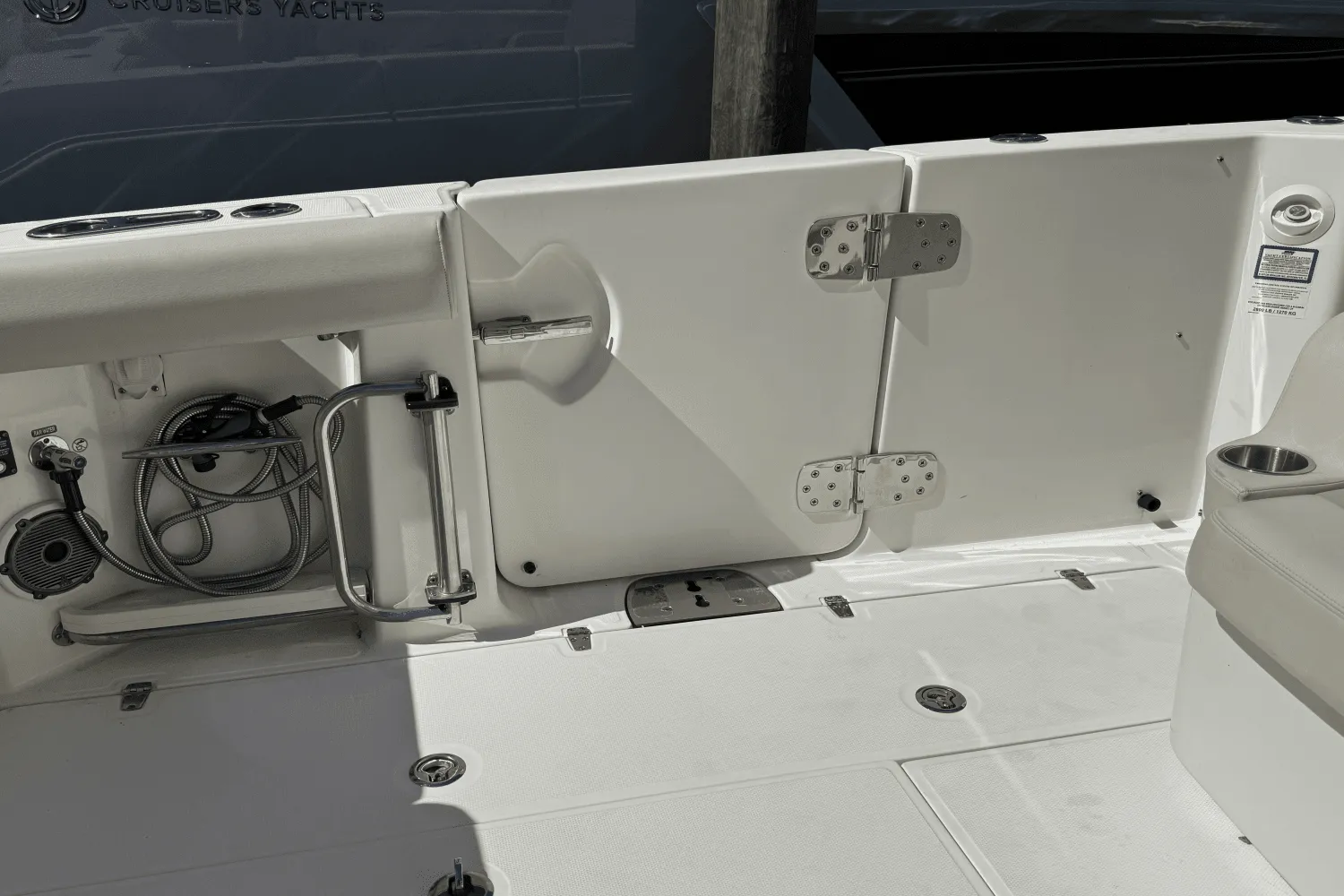 2021 Boston Whaler 380 Outrage Image Thumbnail #15
