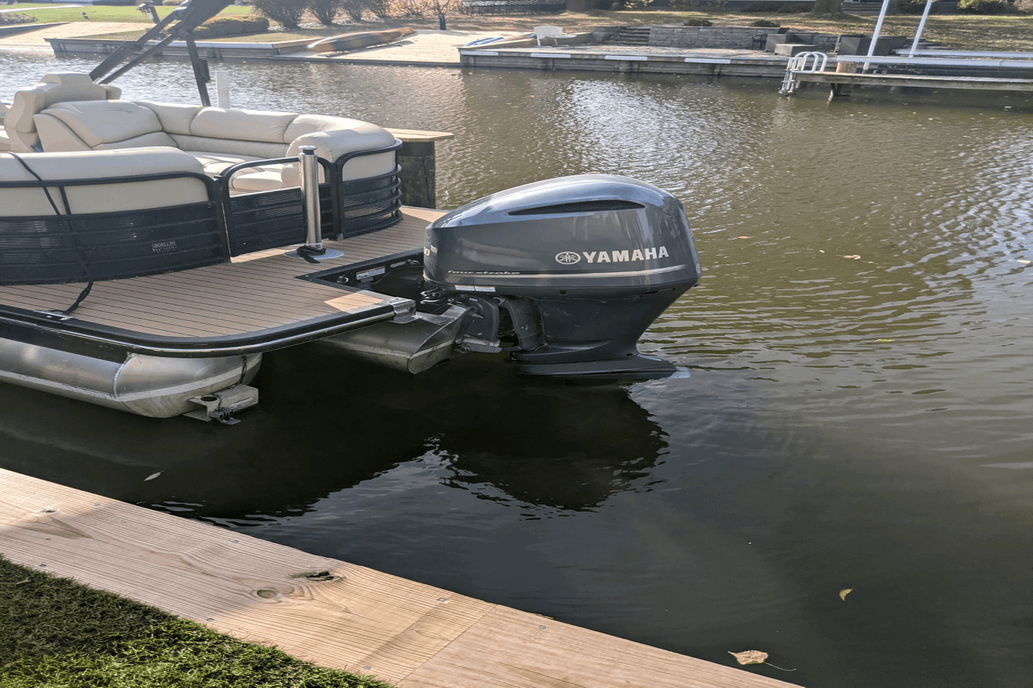 2015 Bennington 2550 GSR TRITOON Image Thumbnail #4
