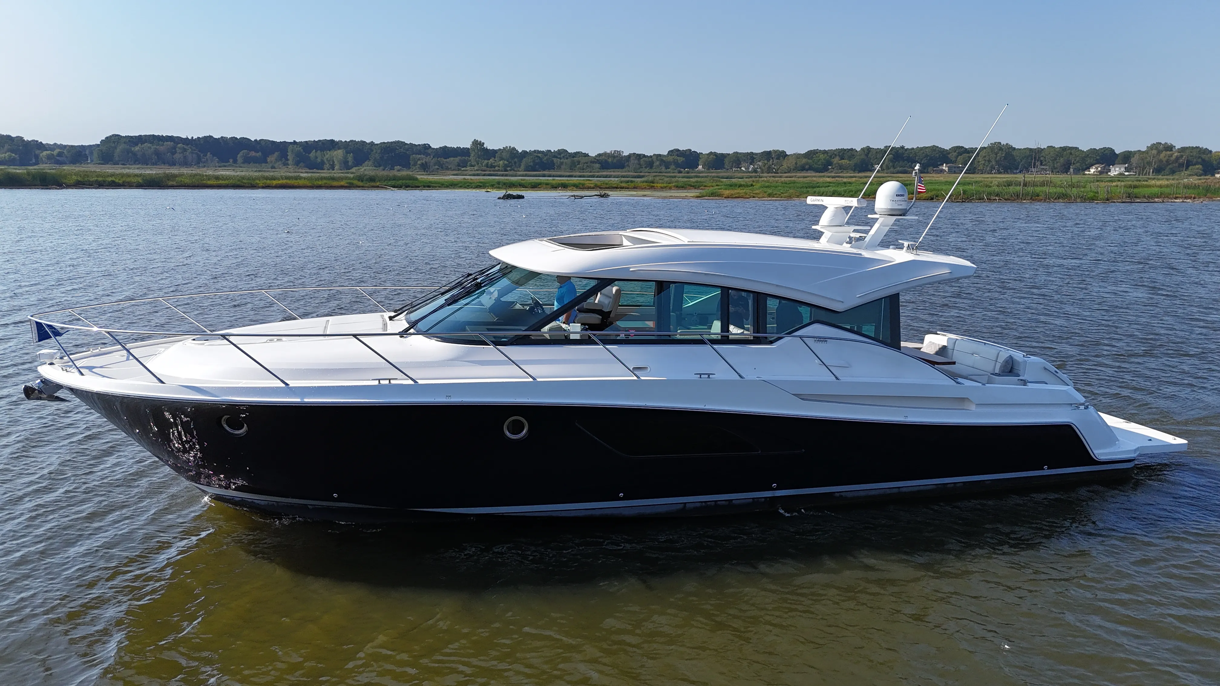 2018 Tiara Yachts 53 COUPE Image Thumbnail #15