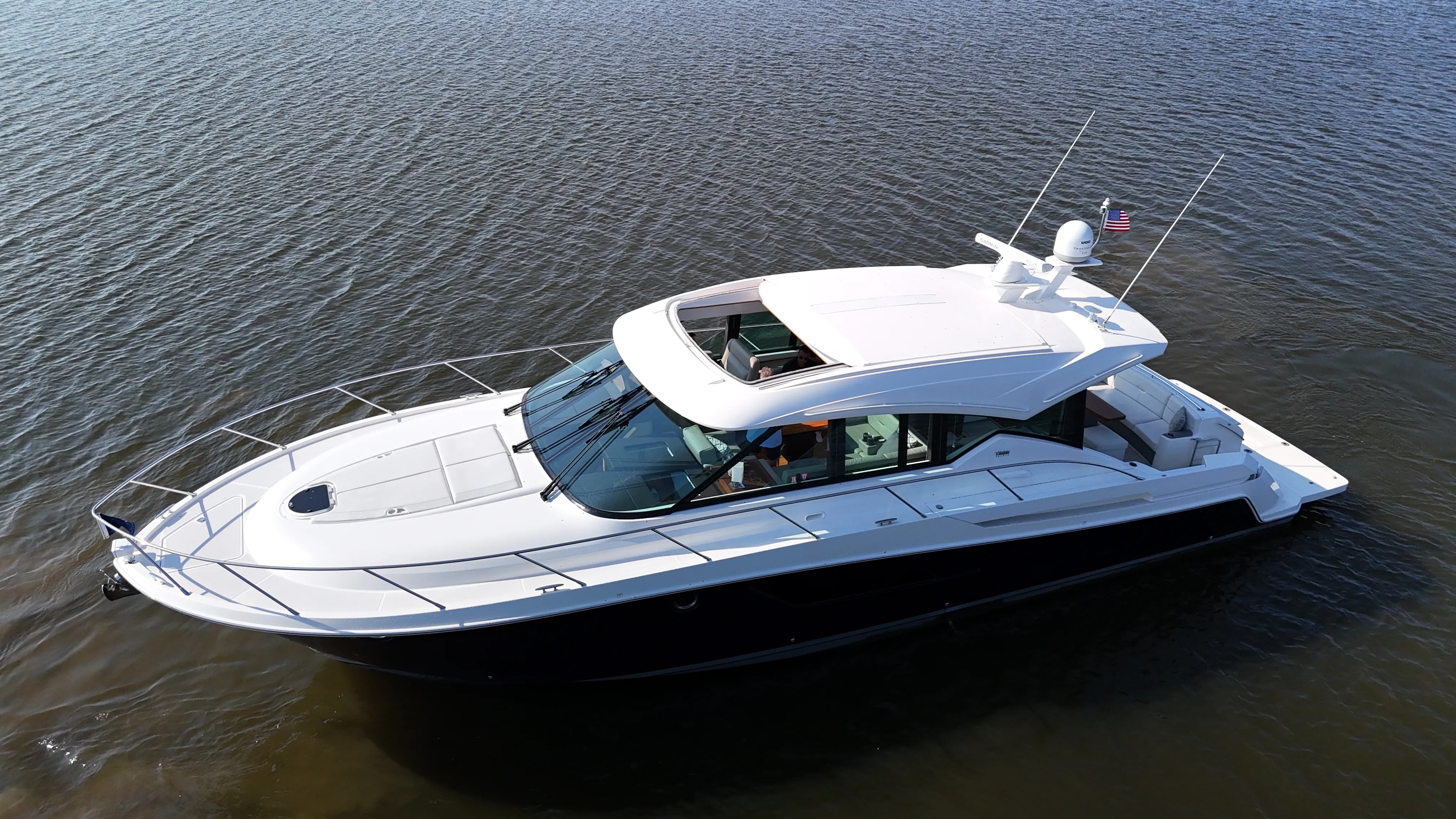2018 Tiara Yachts 53 COUPE Image Thumbnail #8