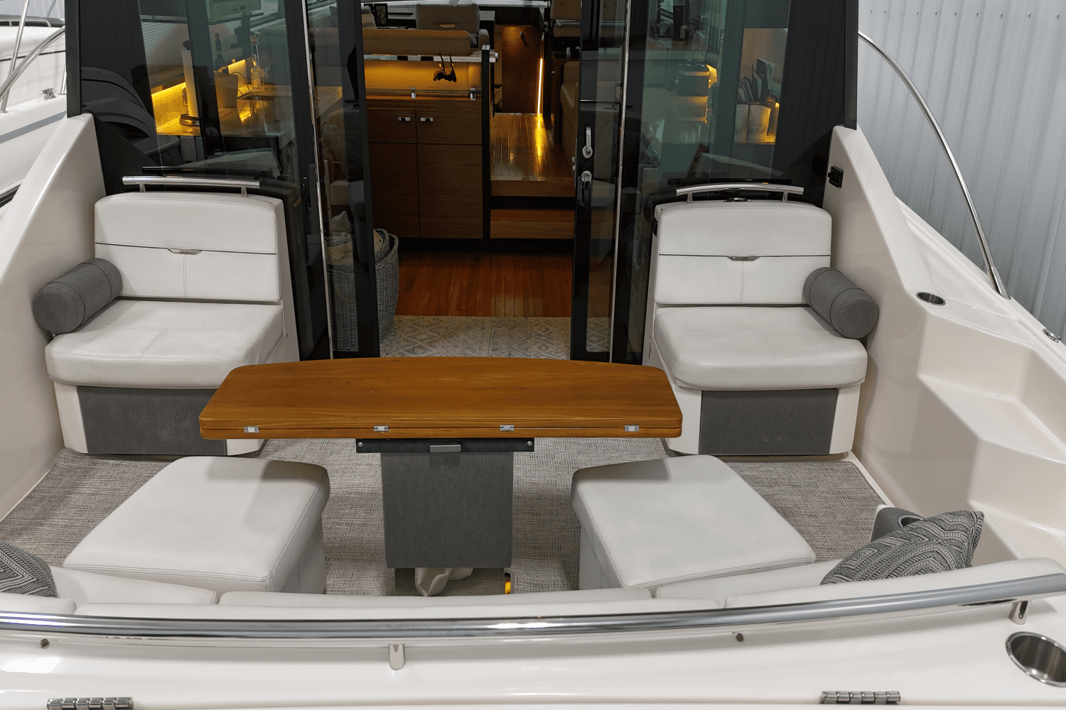 2018 Tiara Yachts 53 COUPE Image Thumbnail #11