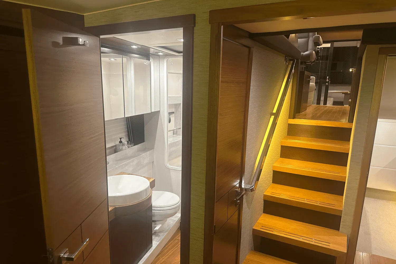 2018 Tiara Yachts 53 COUPE Image Thumbnail #37