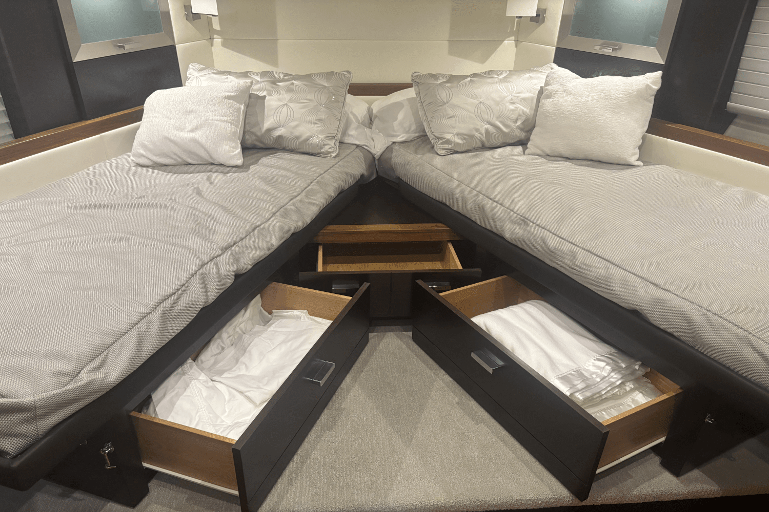 2018 Tiara Yachts 53 COUPE Image Thumbnail #35