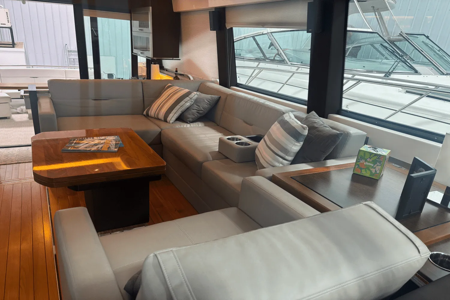 2018 Tiara Yachts 53 COUPE Image Thumbnail #15