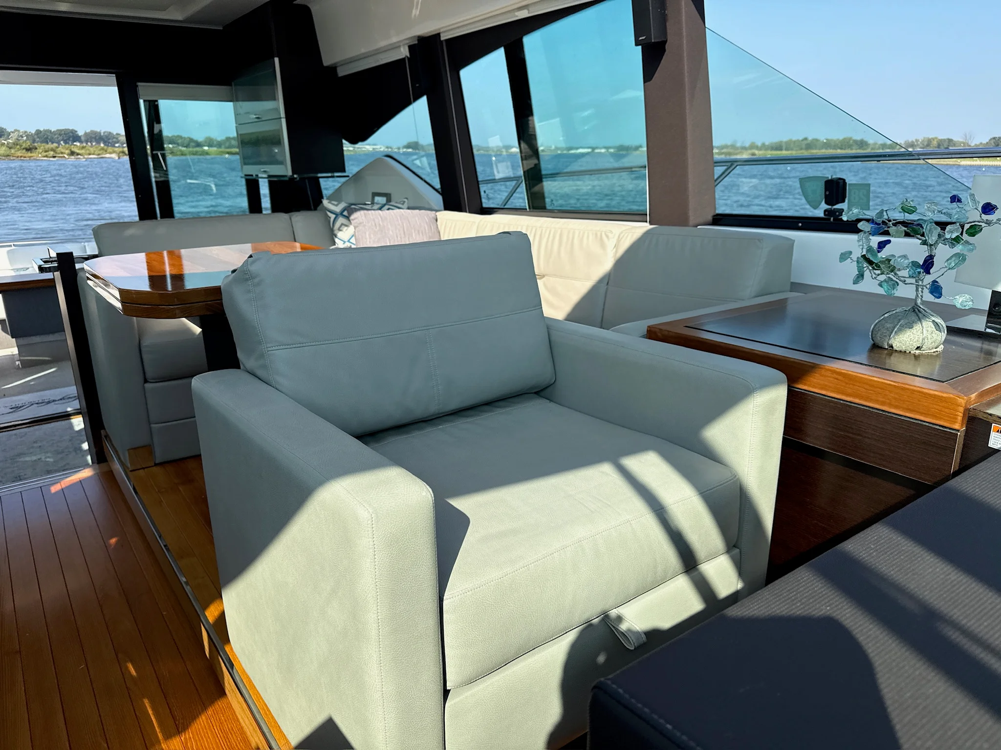 2018 Tiara Yachts 53 COUPE Image Thumbnail #23