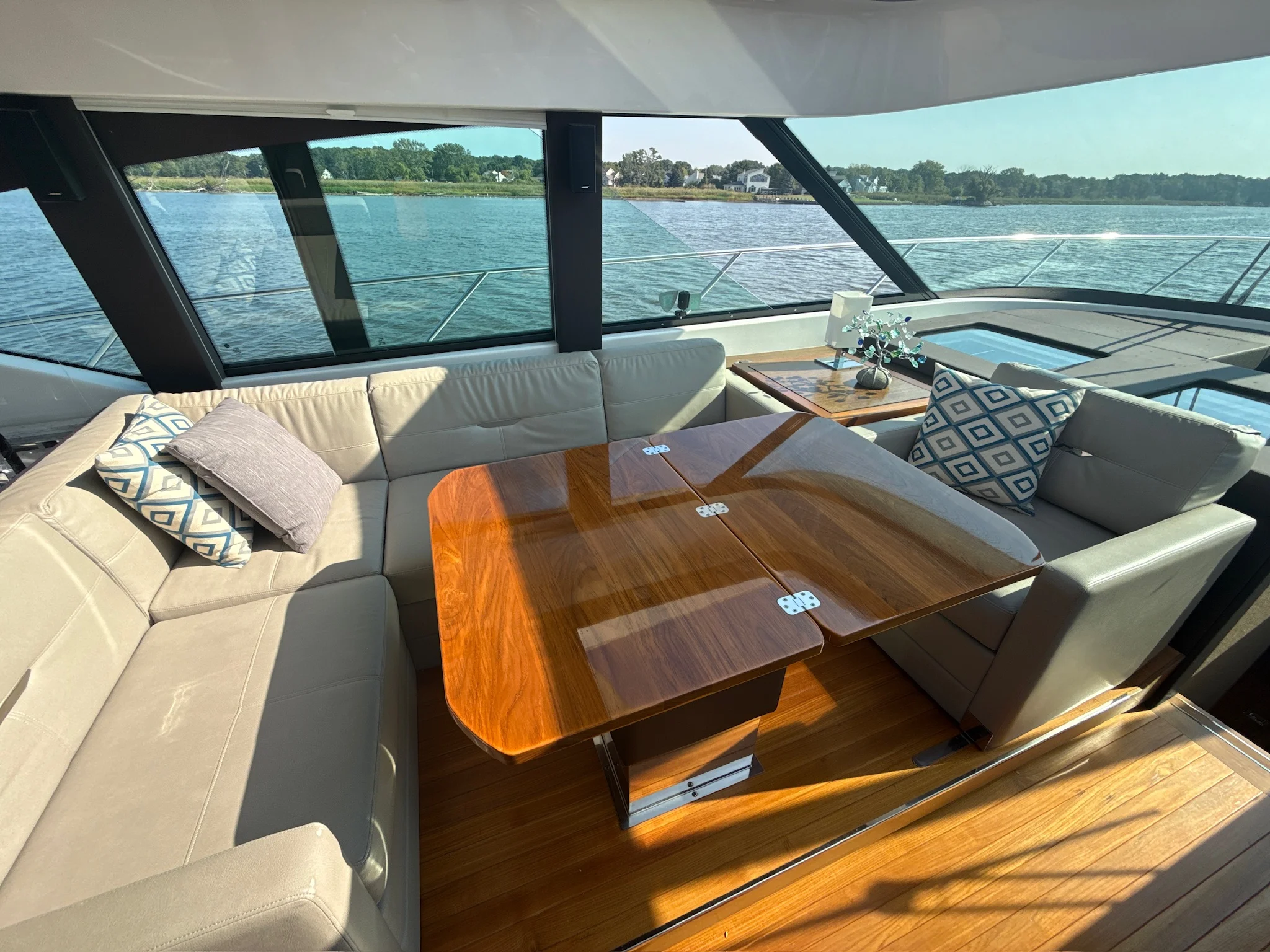 2018 Tiara Yachts 53 COUPE Image Thumbnail #22
