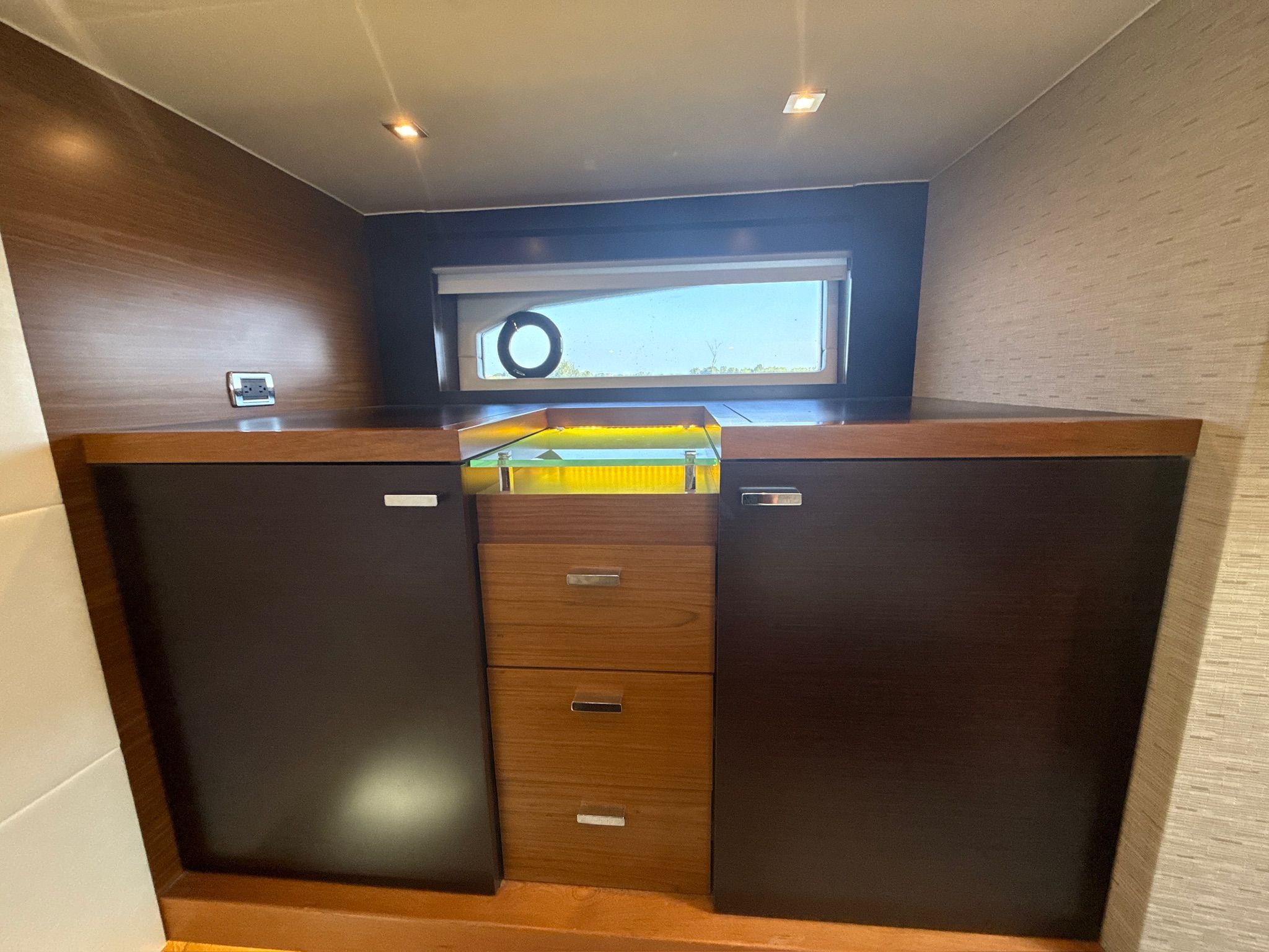 2018 Tiara Yachts 53 COUPE Image Thumbnail #35