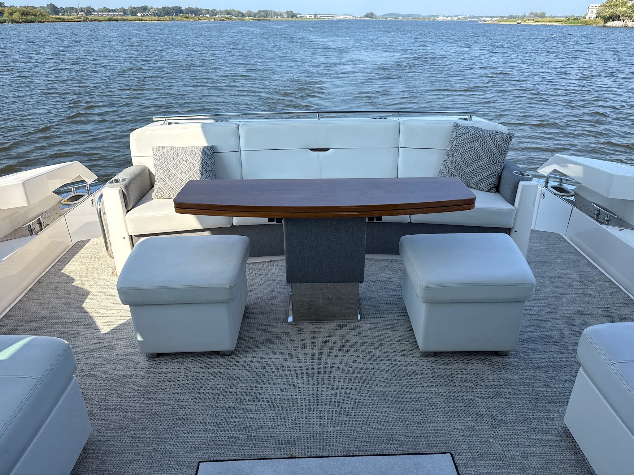 2018 Tiara Yachts 53 COUPE Image Thumbnail #17