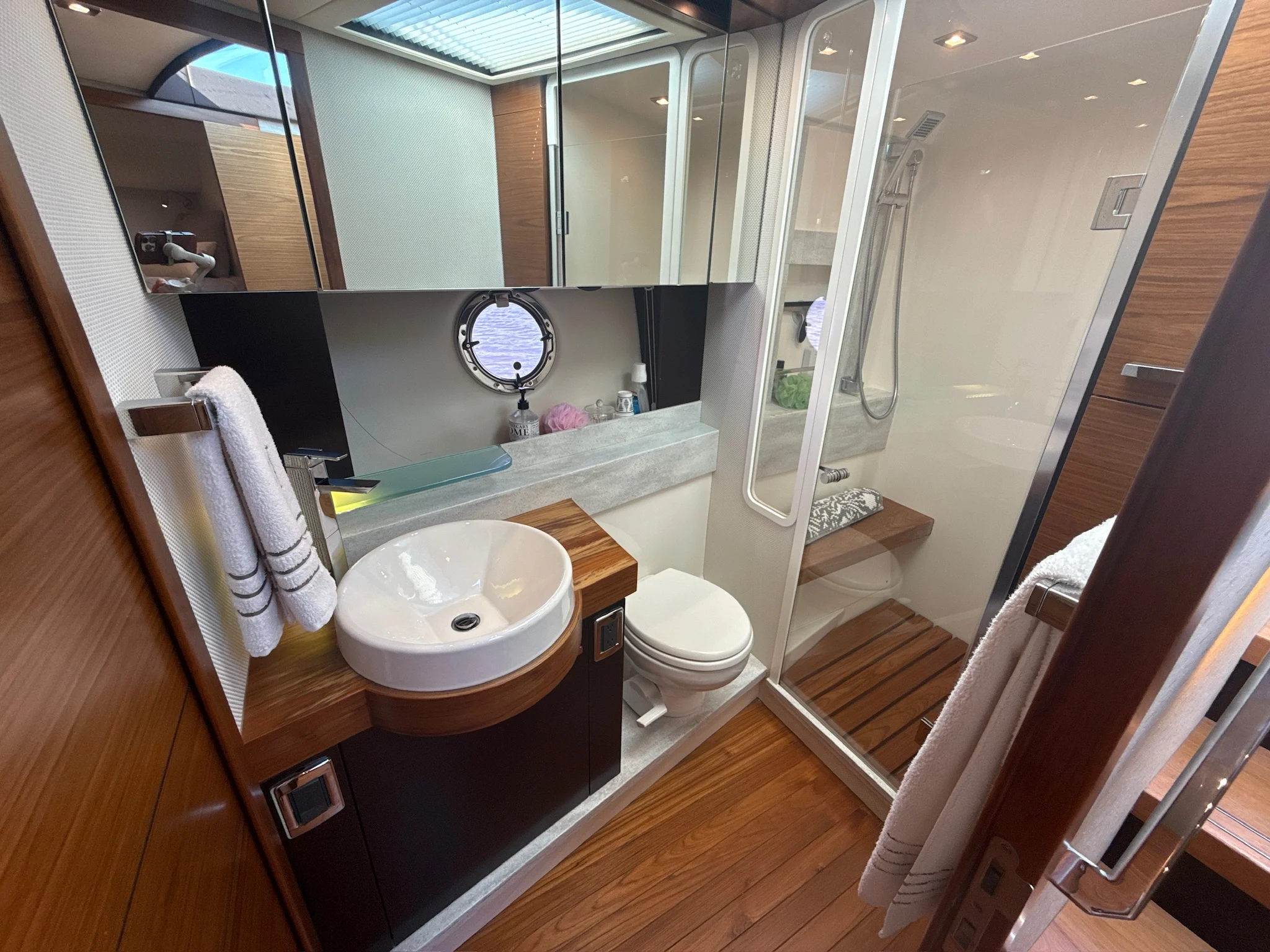 2018 Tiara Yachts 53 COUPE Image Thumbnail #38