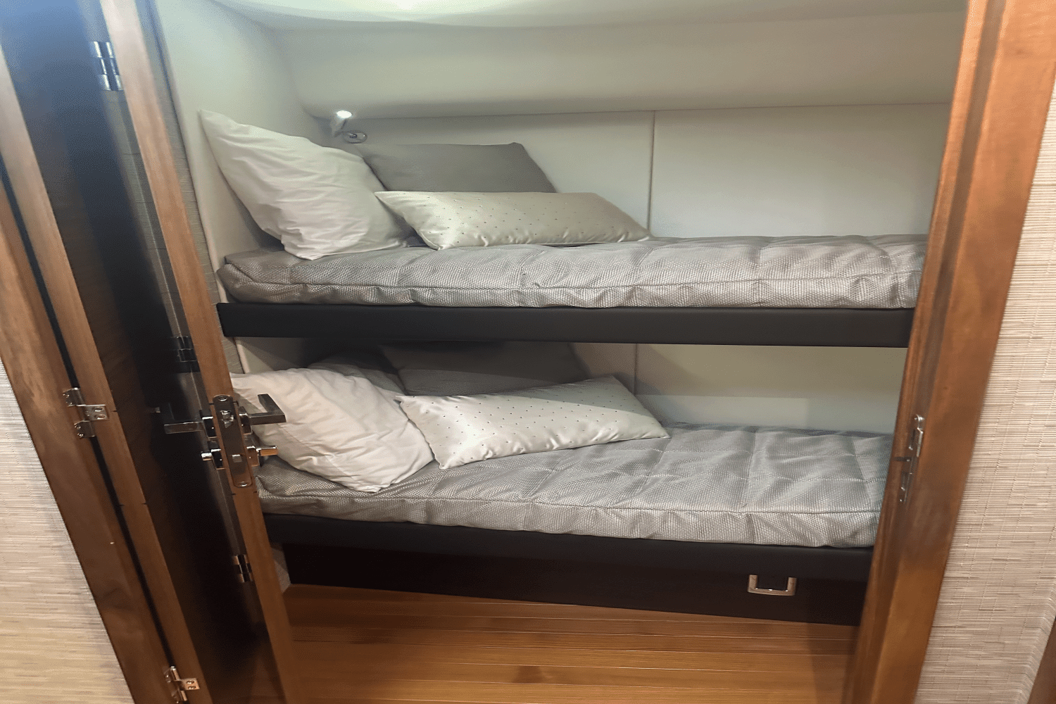 2018 Tiara Yachts 53 COUPE Image Thumbnail #40