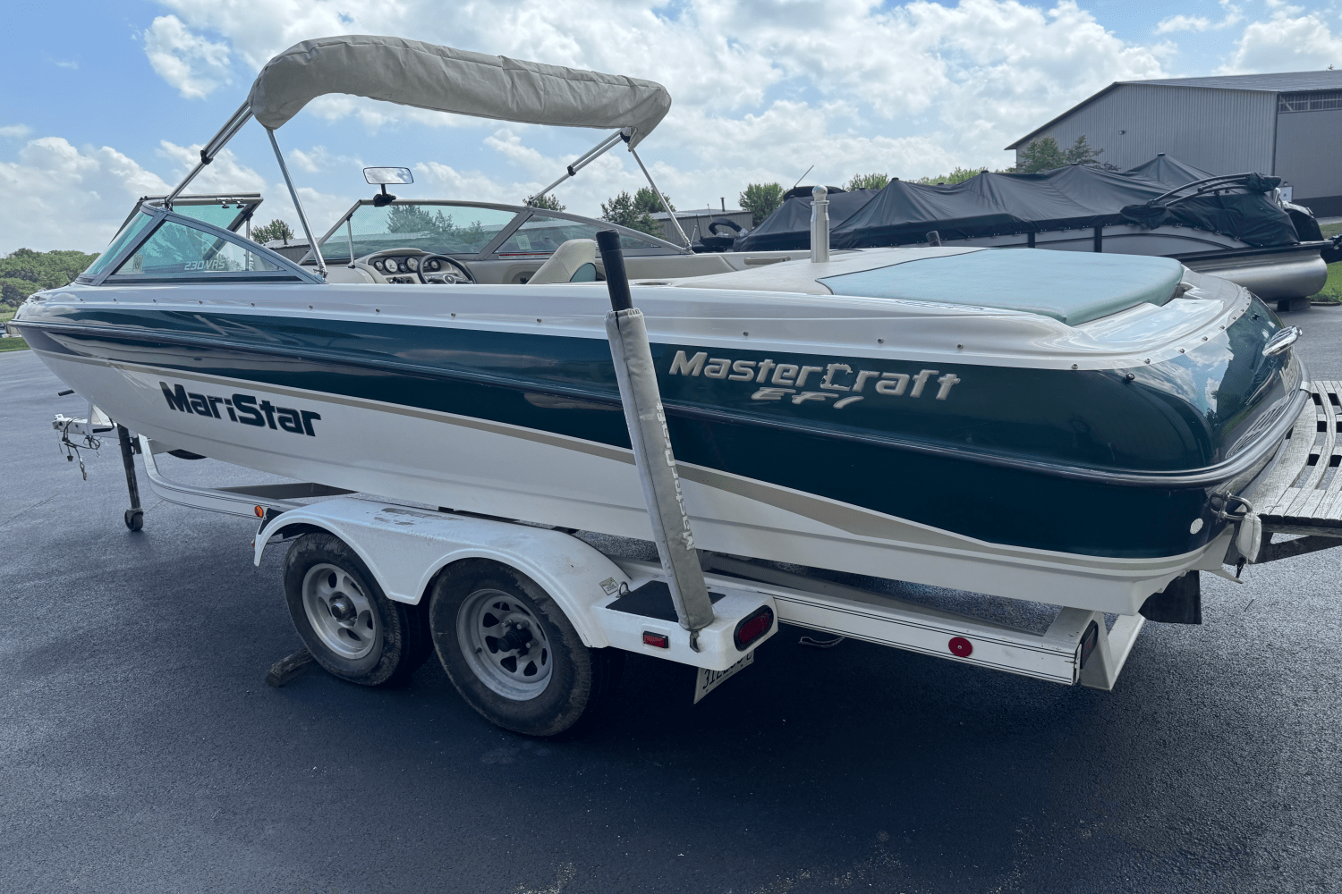 2000 Mastercraft 230 MARISTAR Image Thumbnail #2