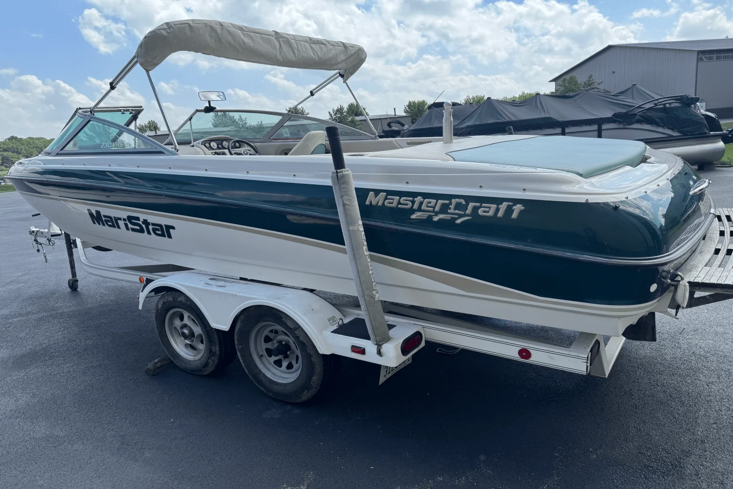 2000 Mastercraft 230 MARISTAR Image Thumbnail #2