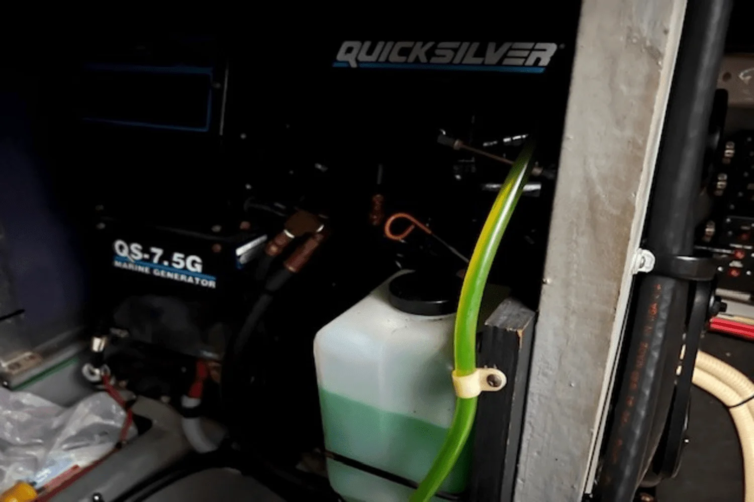 1990 Sea Ray 380 AFT CABIN Image Thumbnail #25