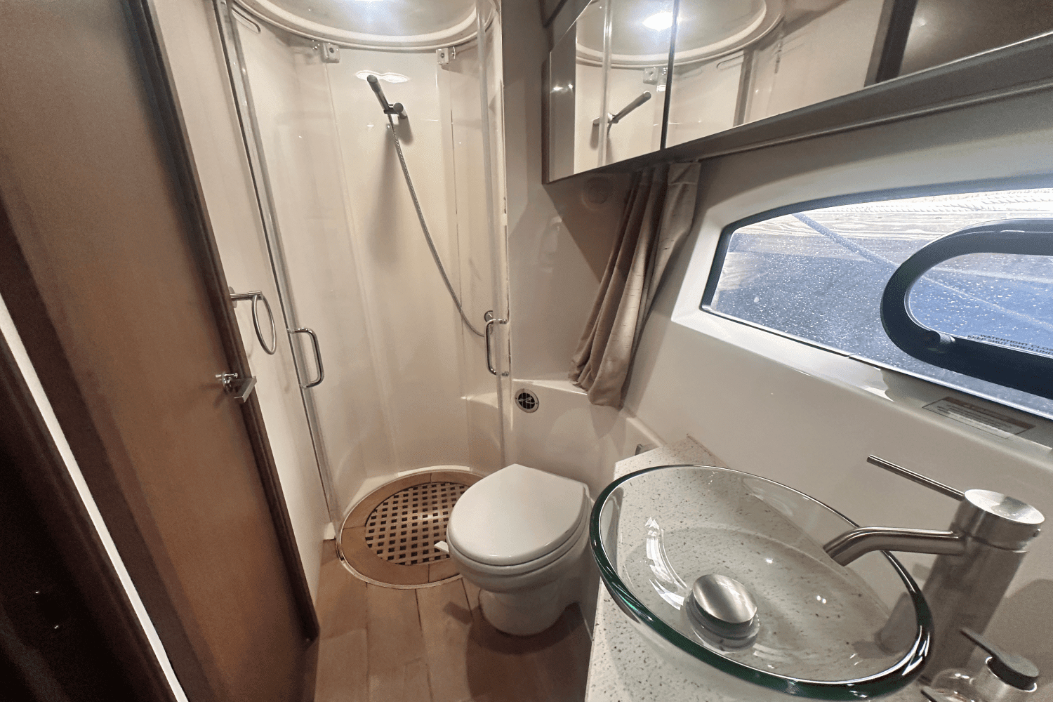 2016 Sea Ray 400 SUNDANCER Image Thumbnail #28